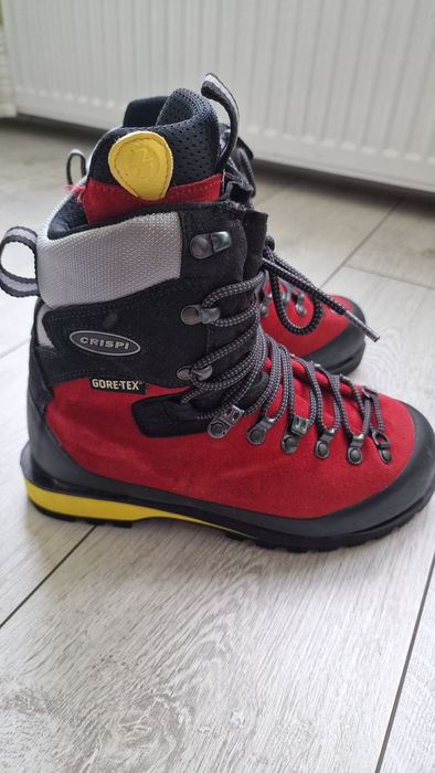 Vand bocanci dama pt tura iarna Goretex,Talpa Vibram, Crispi,mas36-37