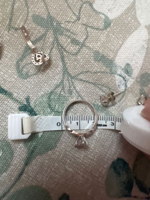 Два комплекта сребърни бижута