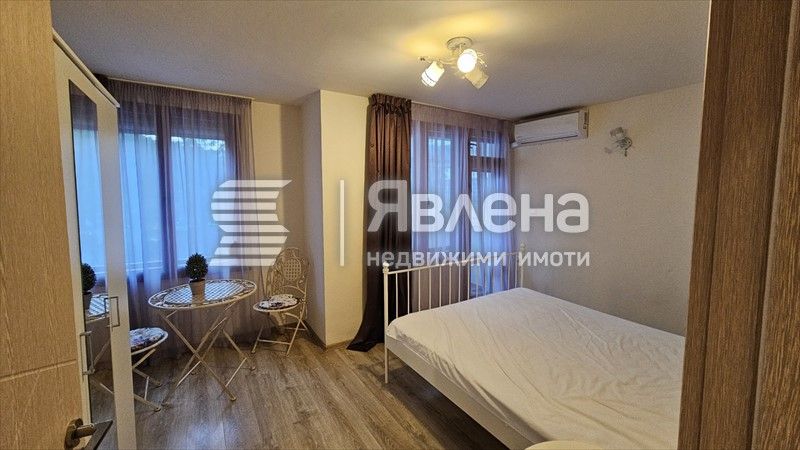 Дава се под наем Тристаен апартамент в Варна, ВИНС - 80 кв.м за 600 € - Снимка #3