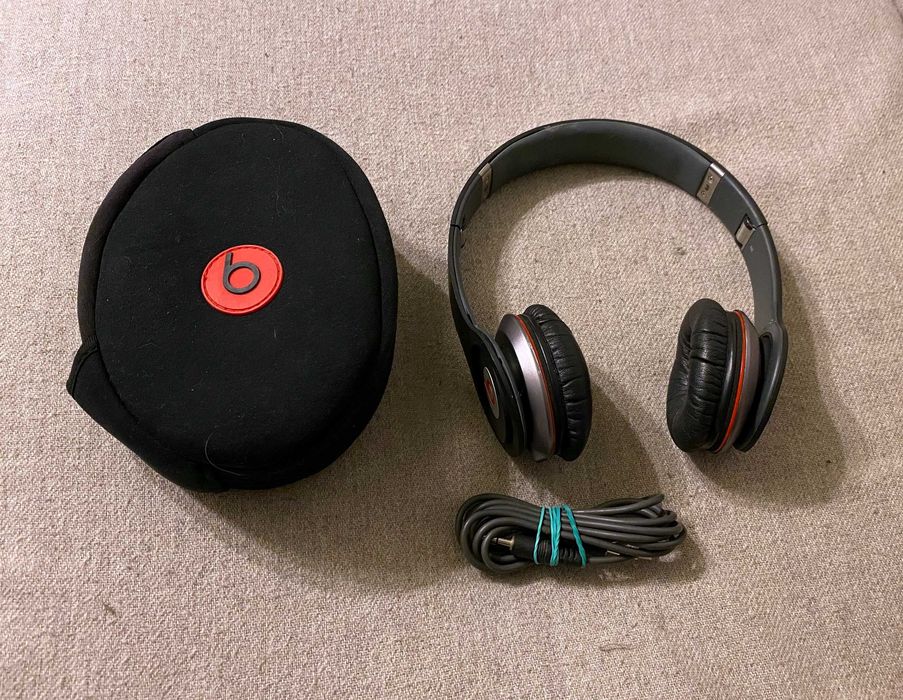 Casti Beats by Dr Dre Solo HD originale pliabile  husa si cablu audio