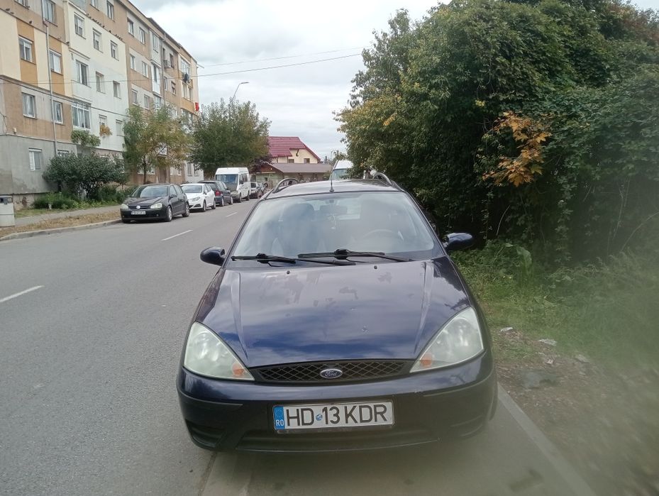 Vând mașina Ford Focus