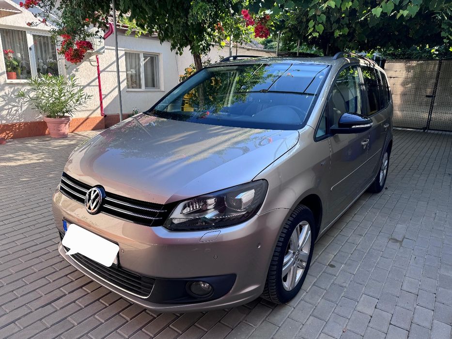VW Touran DSG 1.6 TDI