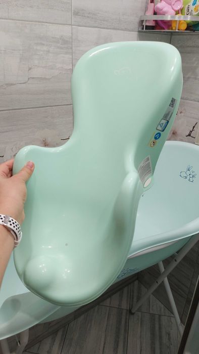 Бебешко корито със стойка и подложка за къпане