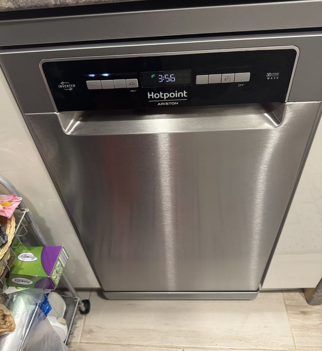 Masina de spalat vase hotpoint ariston