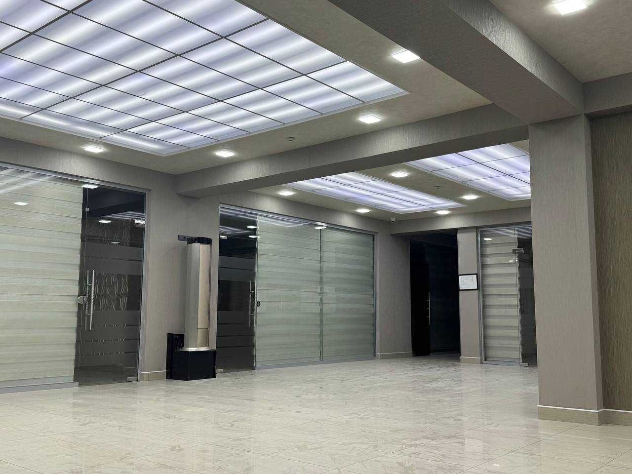 Офисы 550м2 в Аренду. 150 метров от метро Айбек.