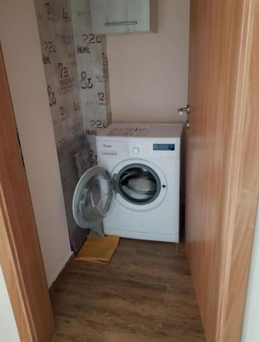 Дава се под наем Двустаен апартамент в Пловдив, Център - 75 кв.м за 300 € - Снимка #5