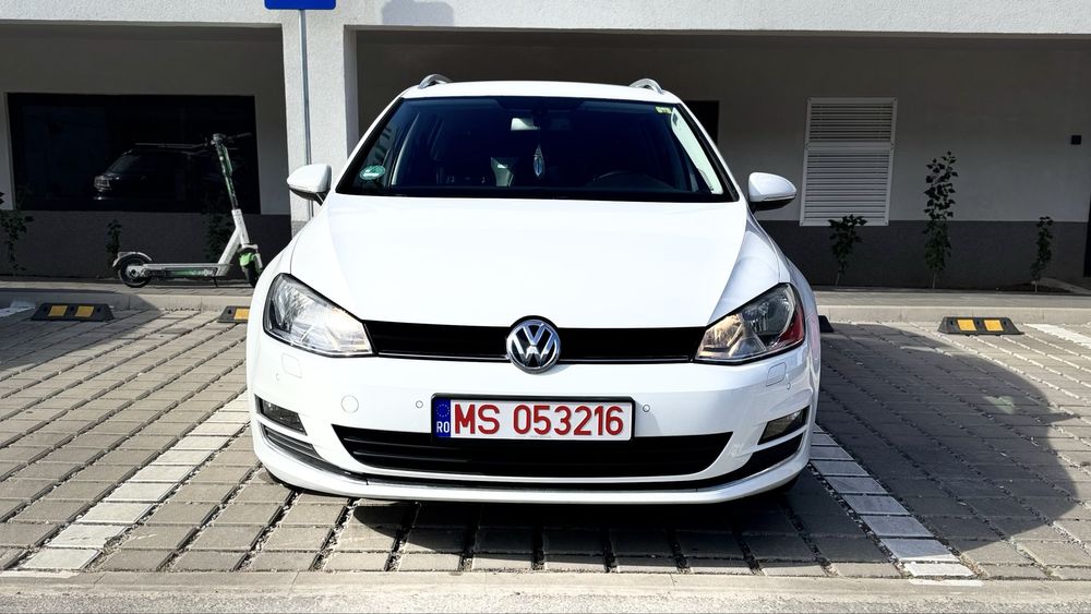 Volskwagen Golf 7 Lounge - Euro 6 - automat