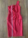 Rochie eleganta pe un umar