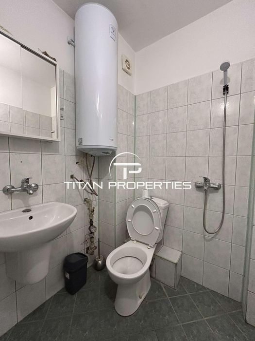 Дава се под наем Двустаен апартамент в Варна, Колхозен пазар - 42 кв.м за 425 € - Снимка #5