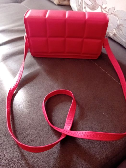 Няколко различни чанти