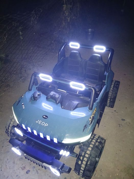 Bolalar elektomobili