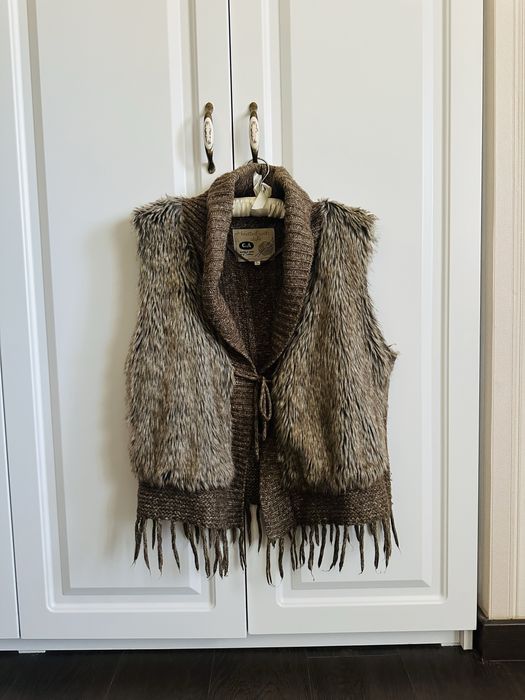 Vesta din blana ecologica ,masura  L , usoara si calduroasa