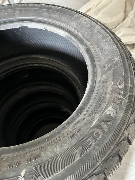Продаются шины зимние