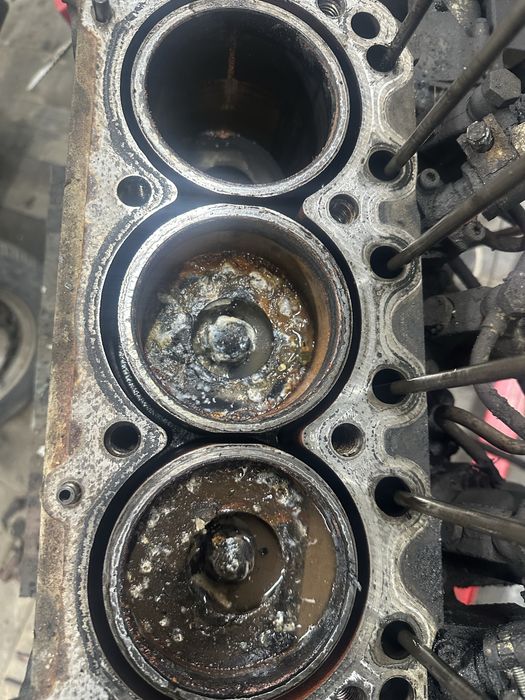 Reparatii si reconditionari motoare industriale (kubota deutz perkins