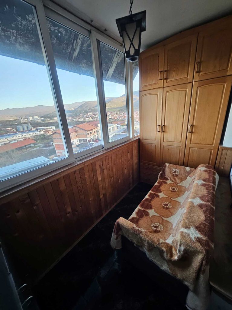 Продава се Тристаен апартамент в Пещера - 65 кв.м за 981 €/кв.м - Снимка #13