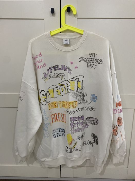 Женский свитшот BERSHKA