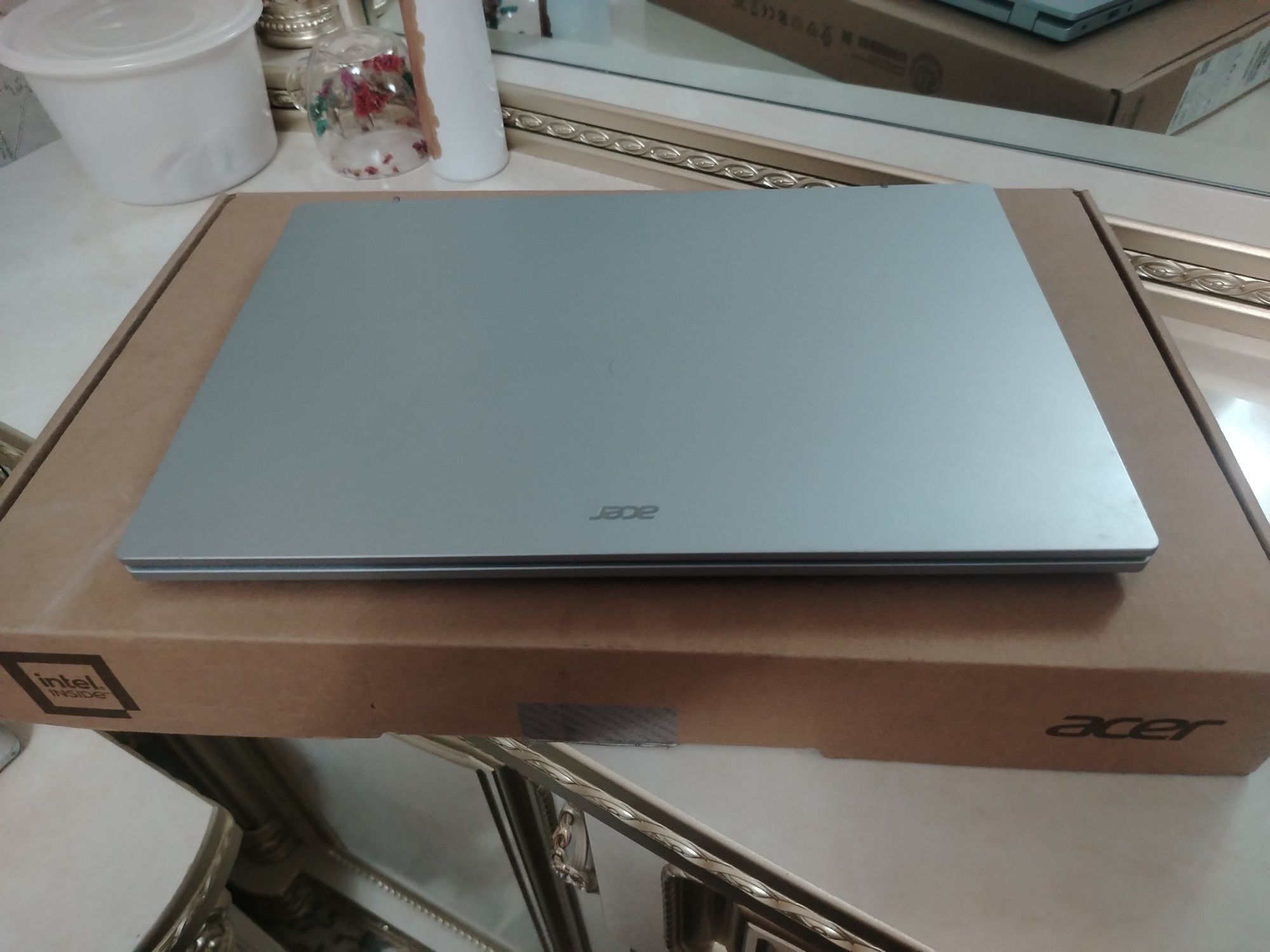 Noutbok Acer aspire 3