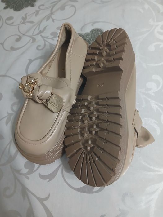 Сатылади 36 размер 100мин сум