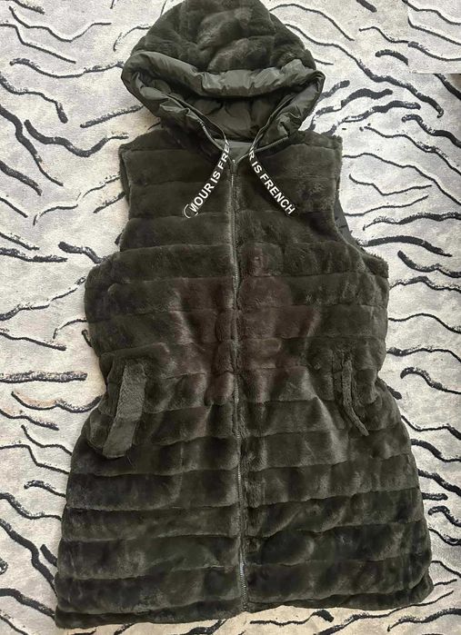 НОВ голям дълъг дамски елек с две лица-от шушляк и еко косъм (2ХЛ)