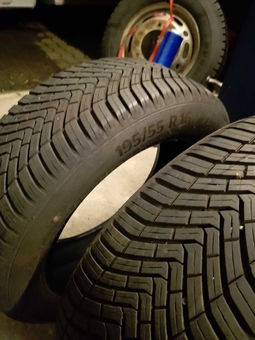 2 броя зимни гуми Континентал 195 55 16 Extra Load AllseasonContact