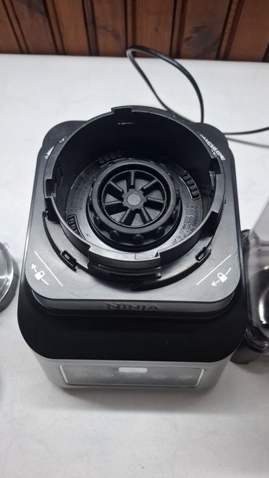 Кухненски робот Ninja BN800EU, 1200W, 2,1Л, 3в1, Auto-iQ, 3 скорости