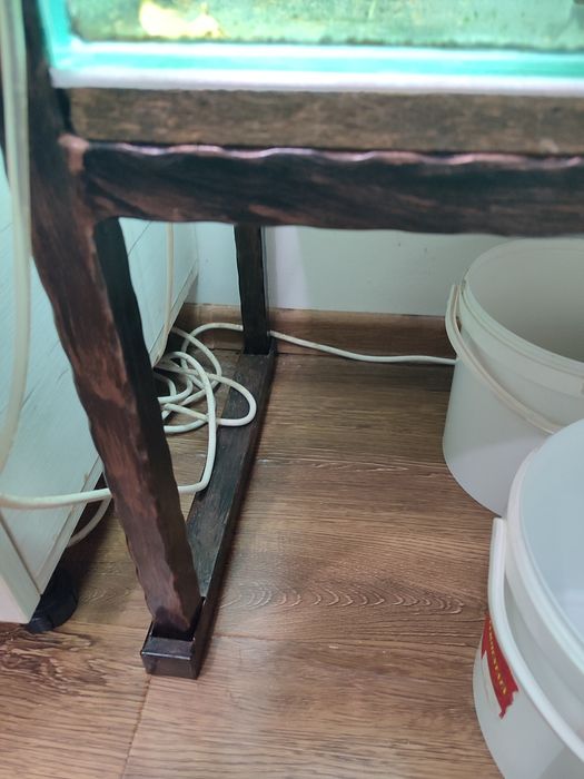 Acvariu / acvarii pești exotici, raft cu 7 acvarii