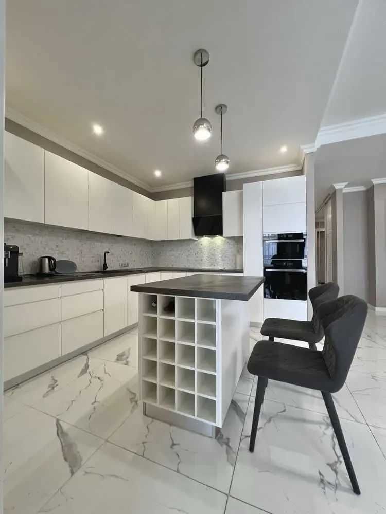 Дава се под наем Двустаен апартамент в София, Център - 55 кв.м за 459 € - Снимка #4