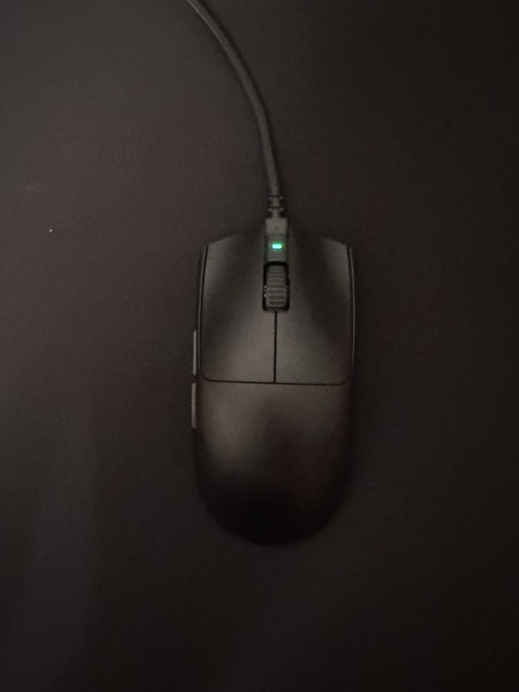 Беспроводня мышь Razer viper v3 pro black с поддержкой частоты 8к гц