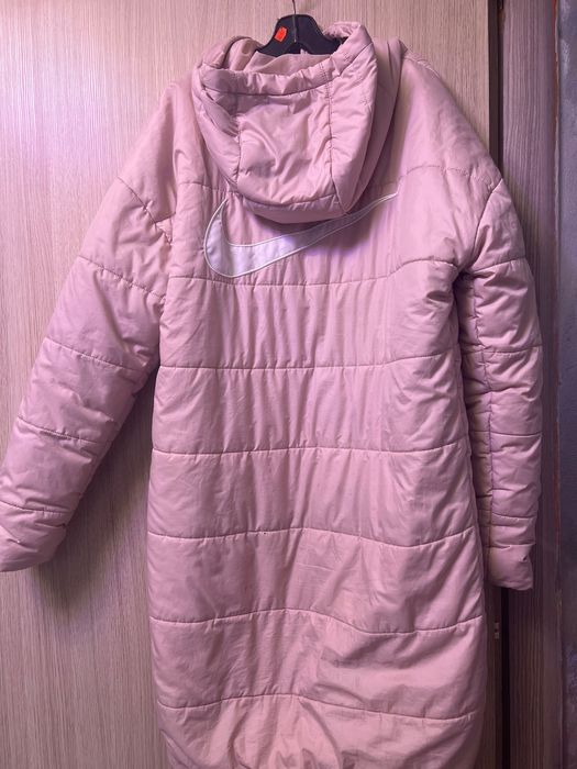 Женско дълго яке