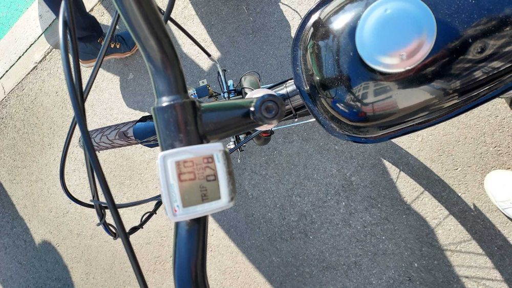 Bicicleta cu motor pe benzina,noua 0  km