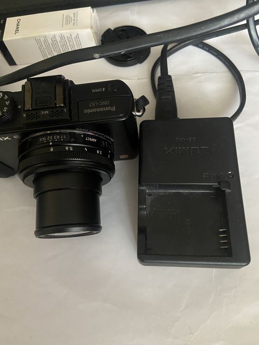 Panasonic Lumix DMC-LX7, impecabila, stare ca noua, folosita f. puțin