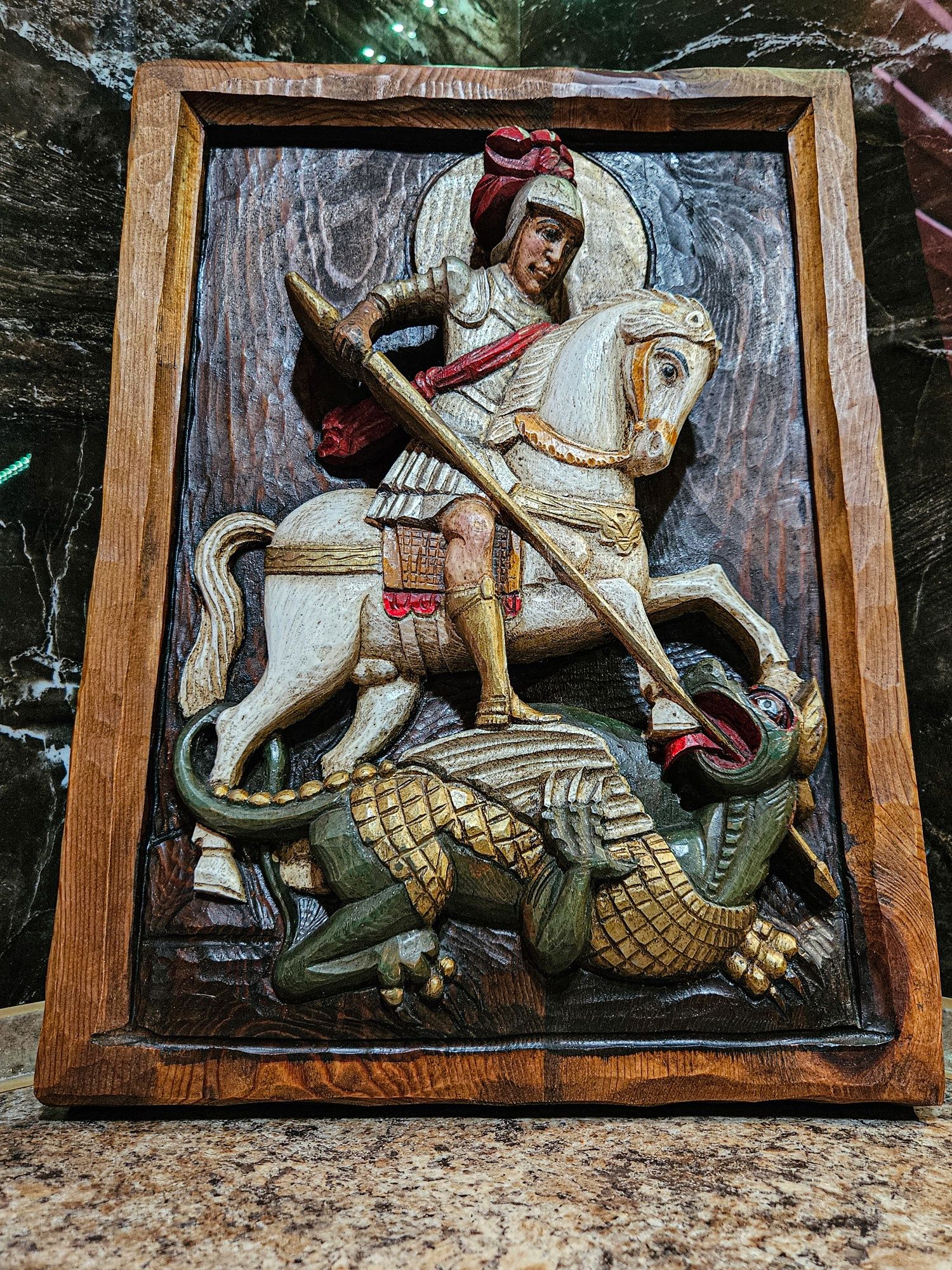 Уникална дърворезба Свети Георги