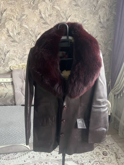 Кожаный куртка сатылады