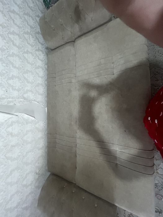 Продам диван и два кресла