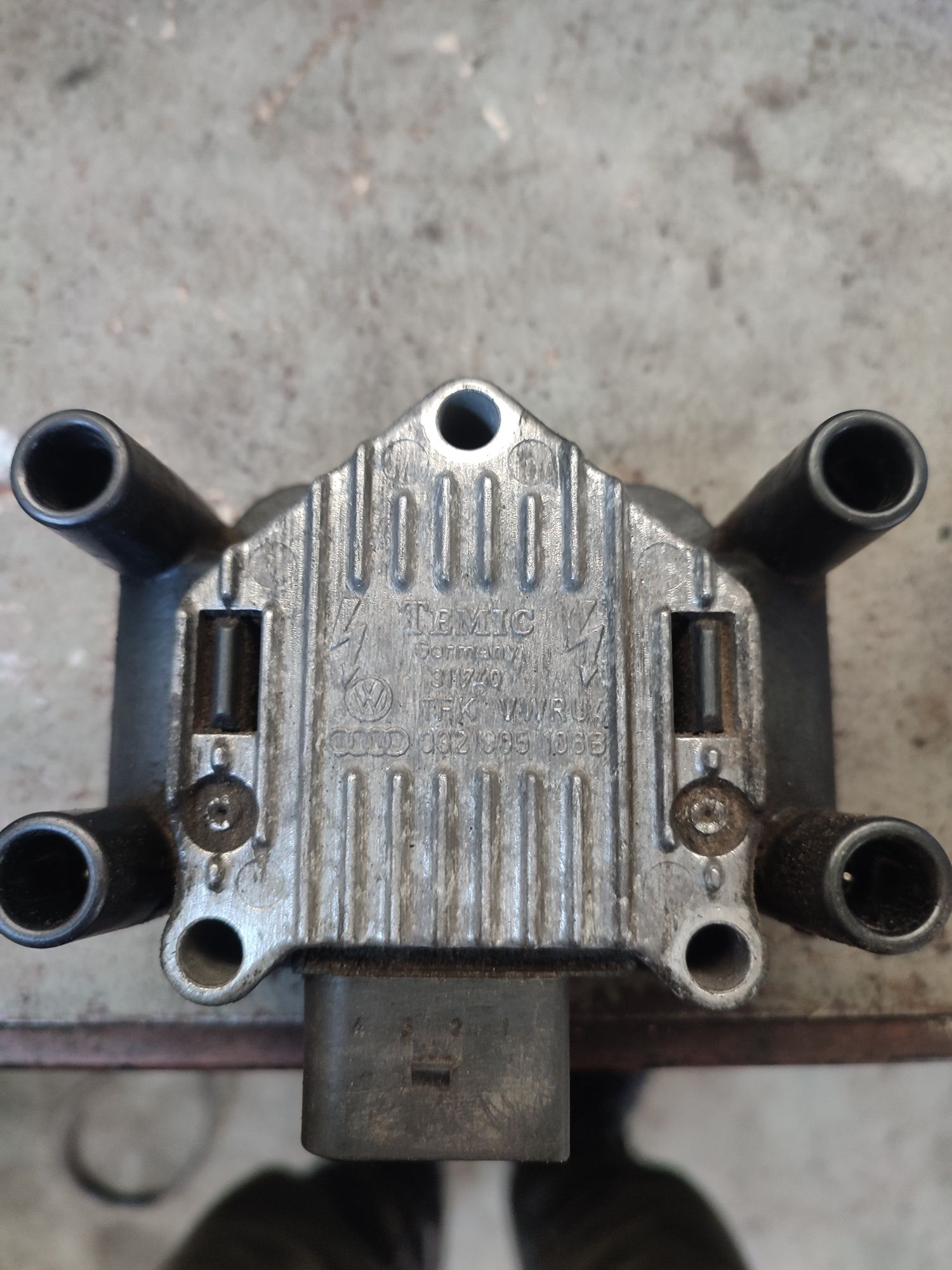 Бобина за WV Audi 1,8 125кс.