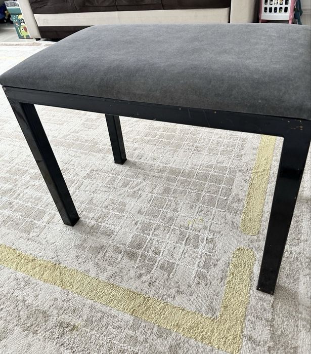 Пуфик в прихожую