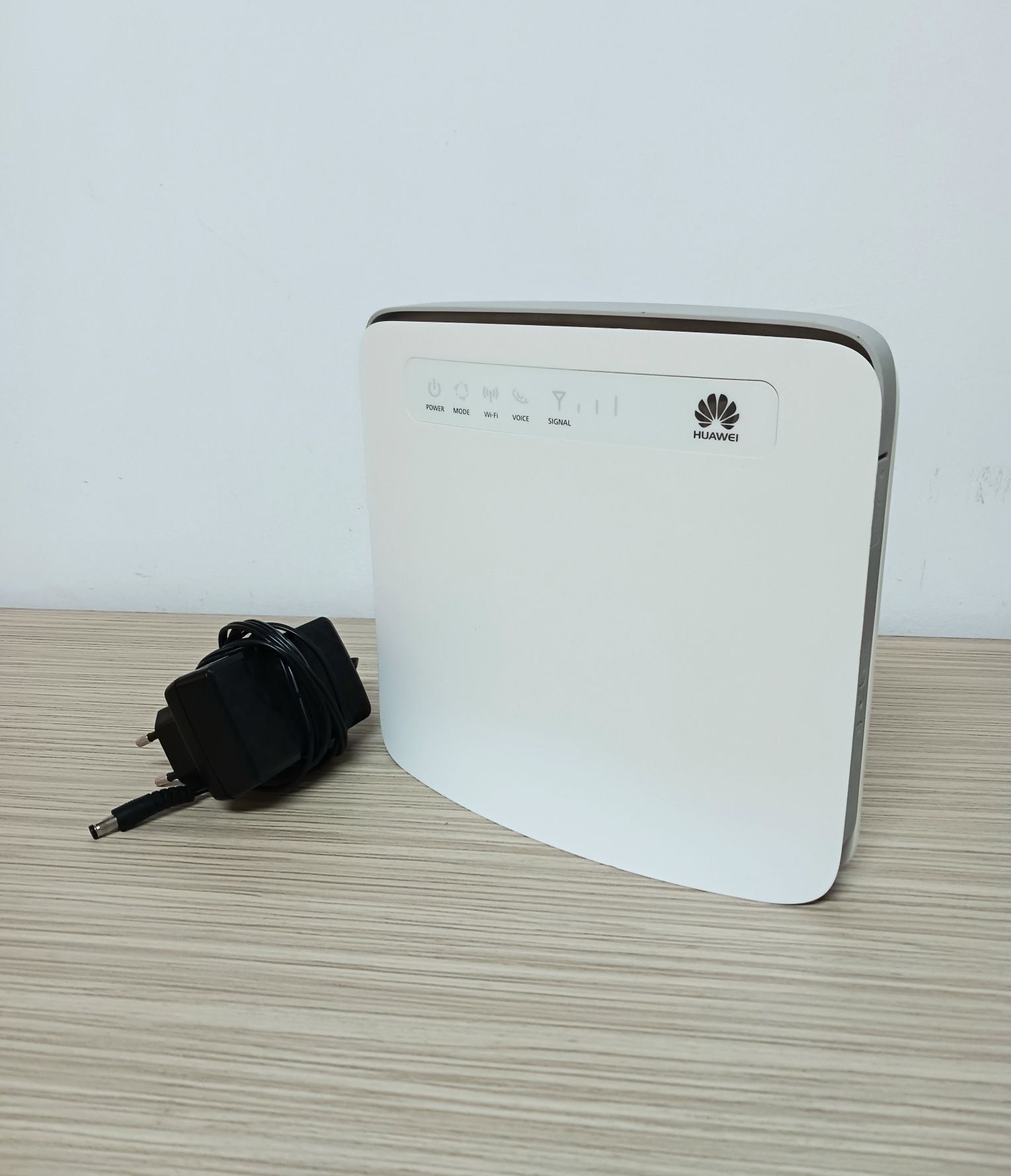 Router 4G+ Huawei E5186 Hotspot Wifi Modem cu SIM