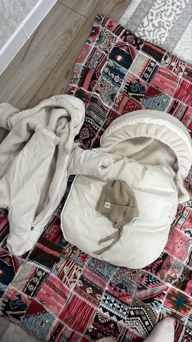Детский конверт и комбез + шапка