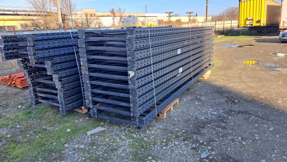 Rafturi metalice