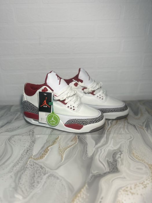 Air Jordan 3 Retro “Fire Red” - mărime 38.5