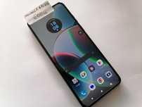 Мобилен телефон Motorola Razr 40 256 GB