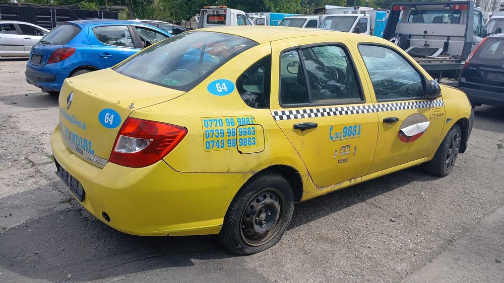 Dezmembrez Renault Thalia 1.2 Benzina Din 2012 - D4F-G7