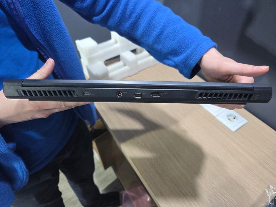 Продается Ноутбук Thunderobot