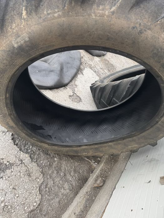 Гуми задни и предни 16.9/38–480/65/24