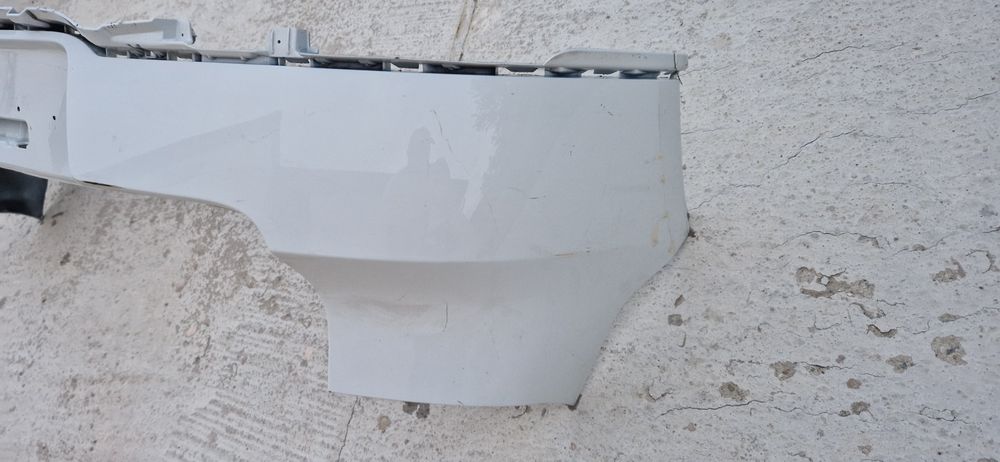 Vând bara spate tiguan 2013.