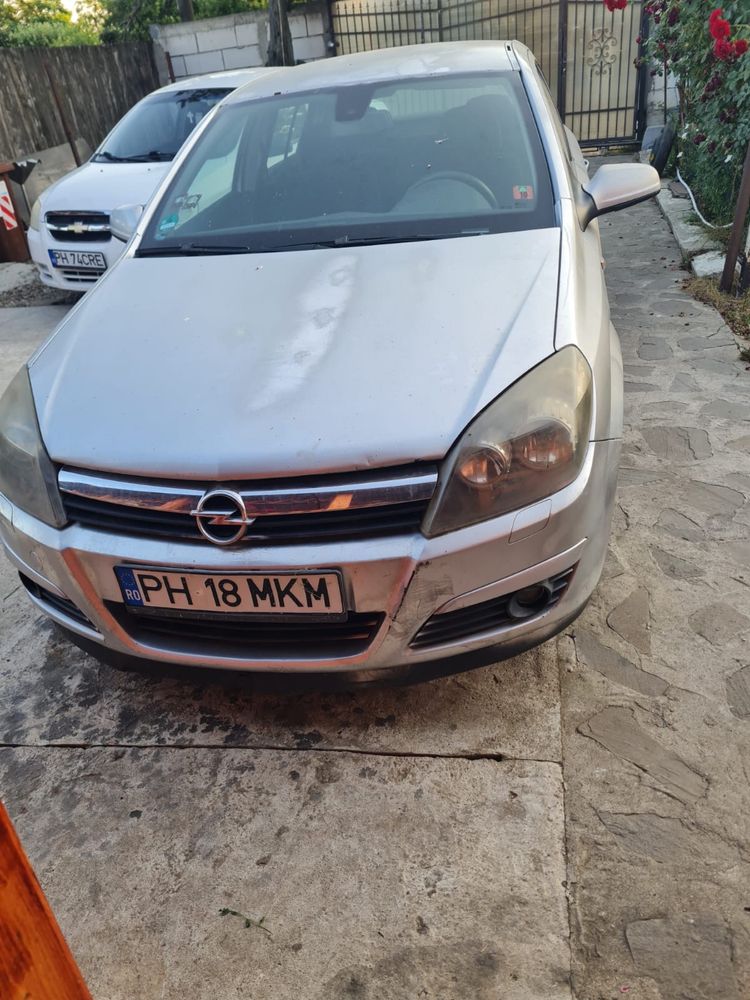 Opel Astra H 2004