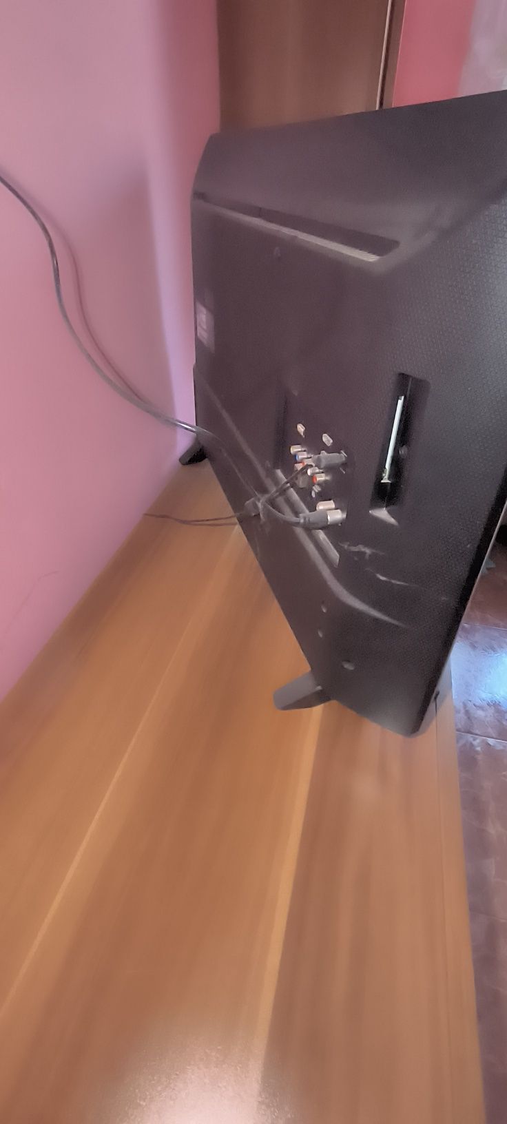 Телевизор LG smart 32'
