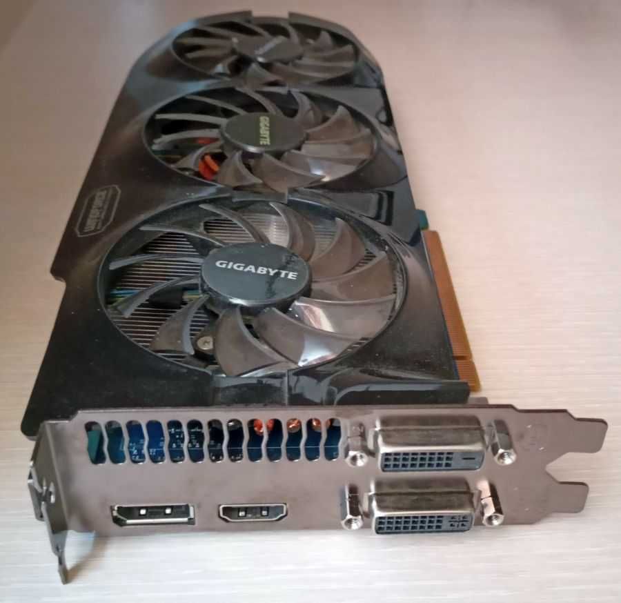 Видеокарта Gigabyte GeForce GTX 670 (GV-N670OC-2GD), 2GB GDDR5, 256bit