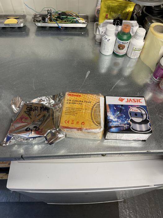 Aparat de sudura cu sarma si electrod. Peefect pentru acasa