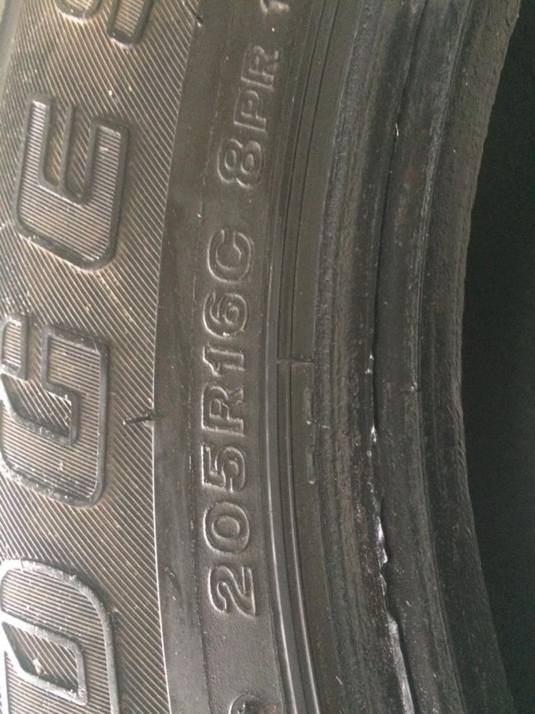 ПРОДАМ!! Шины “Bridgestone”